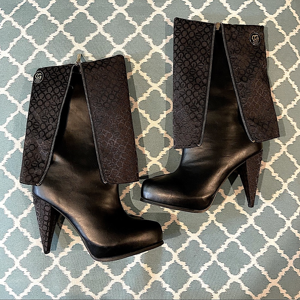 COOGI BLACK HEELED BOOTS